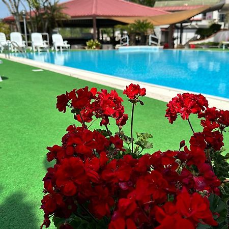 Hotel B&B Marina Capaccio Екстериор снимка