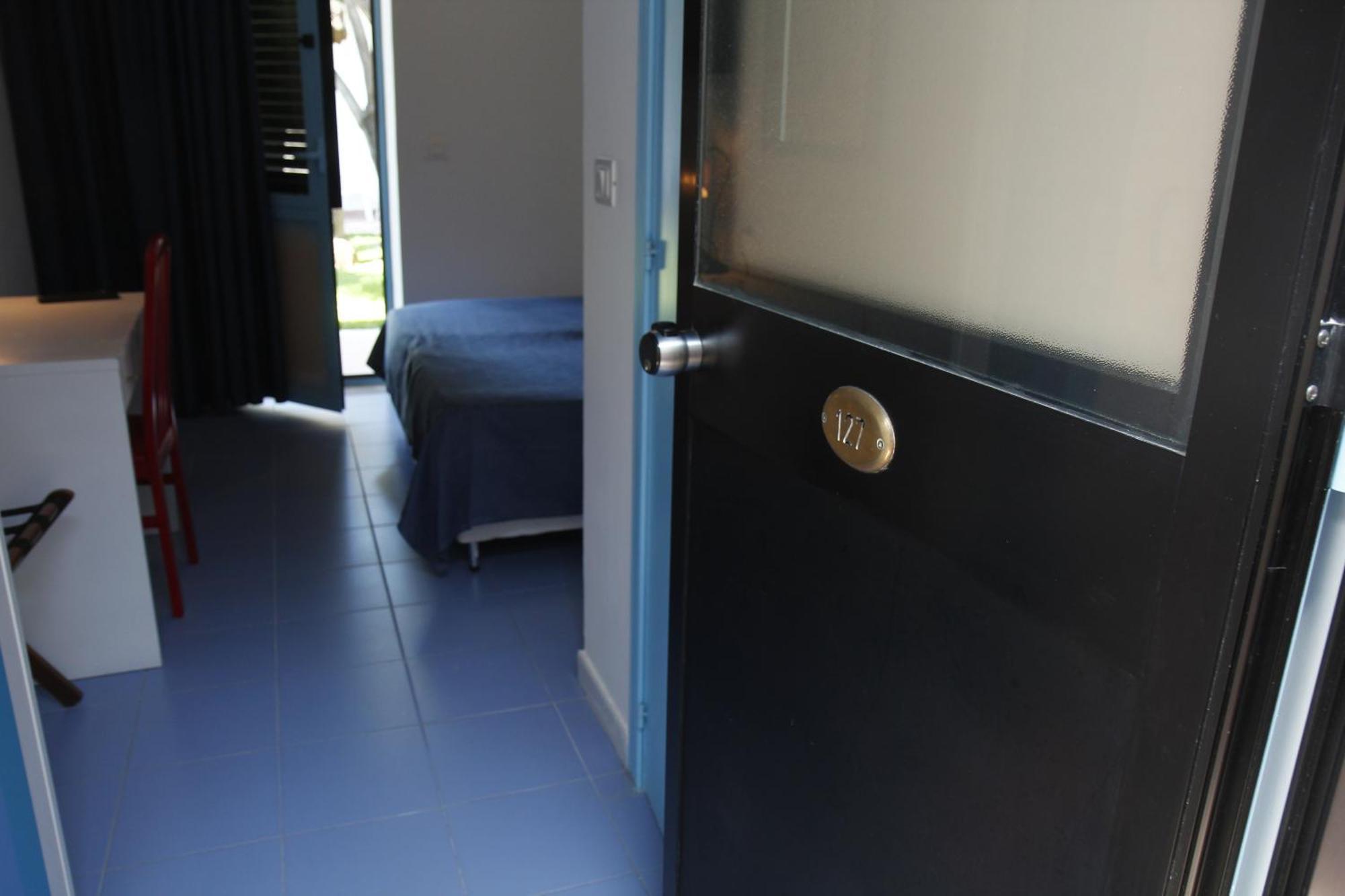 Hotel B&B Marina Capaccio Екстериор снимка