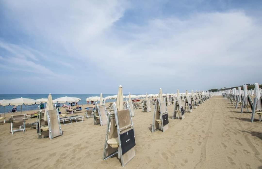 Hotel B&B Marina Capaccio Екстериор снимка