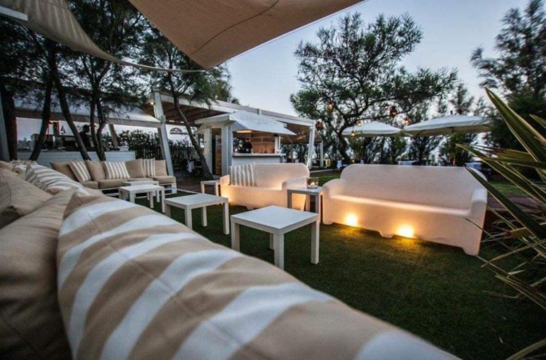 Hotel B&B Marina Capaccio Екстериор снимка