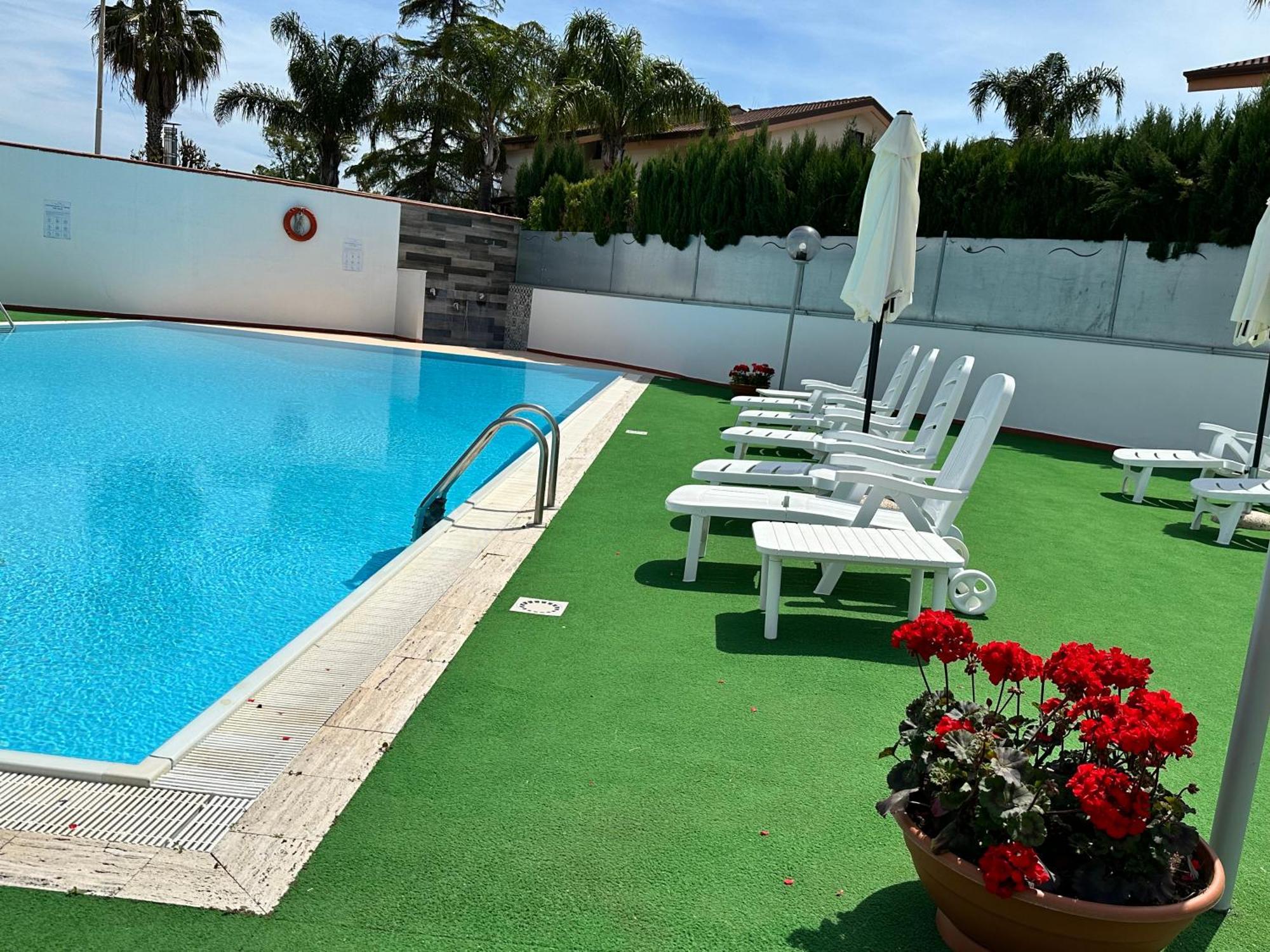 Hotel B&B Marina Capaccio Екстериор снимка