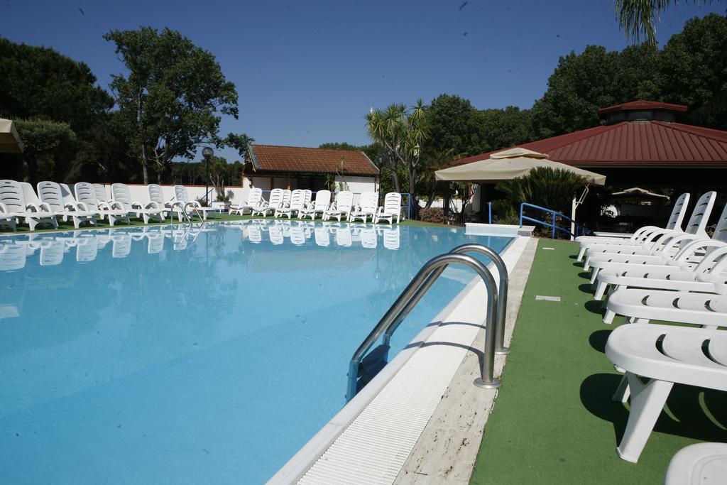 Hotel B&B Marina Capaccio Екстериор снимка